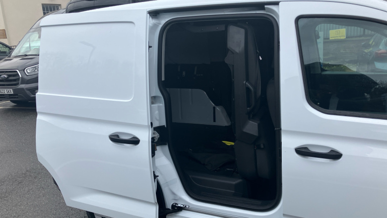 Ford Transit Connect 240 L1 Petrol 1.5 EcoBoost PHEV 150 Trend FlexCab Van Auto